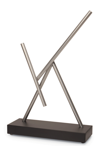 swing_sticks La swinging stick sculpture